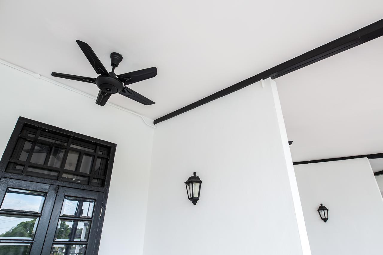 The Marian Boutique Lodging House Kuching Exterior photo