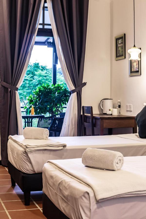 The Marian Boutique Lodging House Kuching Exterior photo